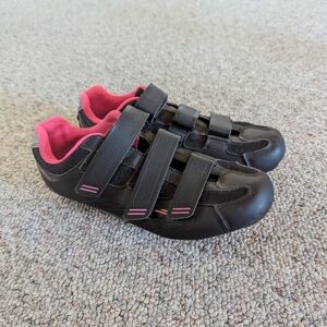 Cycling shoes